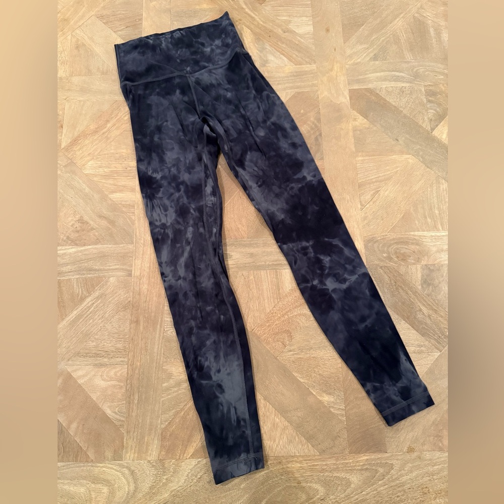 LULULEMON Ankle Length Leggings